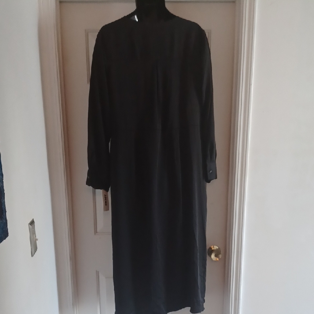 DKNY Classic Black Dress, 16W - Picture 9 of 10